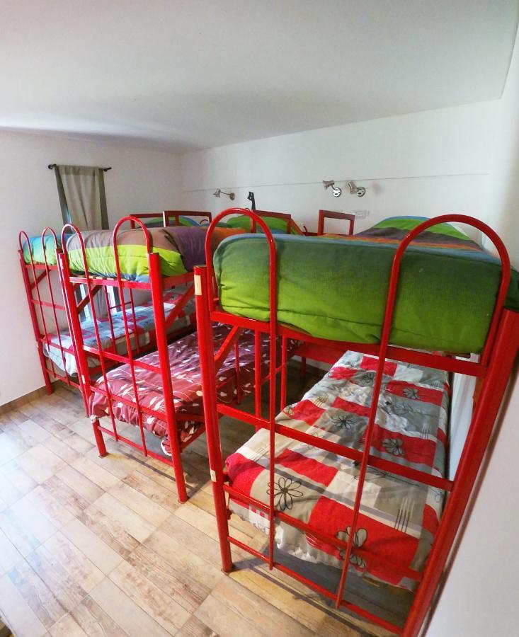 Hostal Malevo Murana *